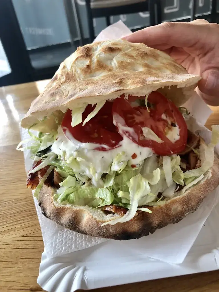 Doroteja Miksa_Denis Kebap_Neusiedl_recensione