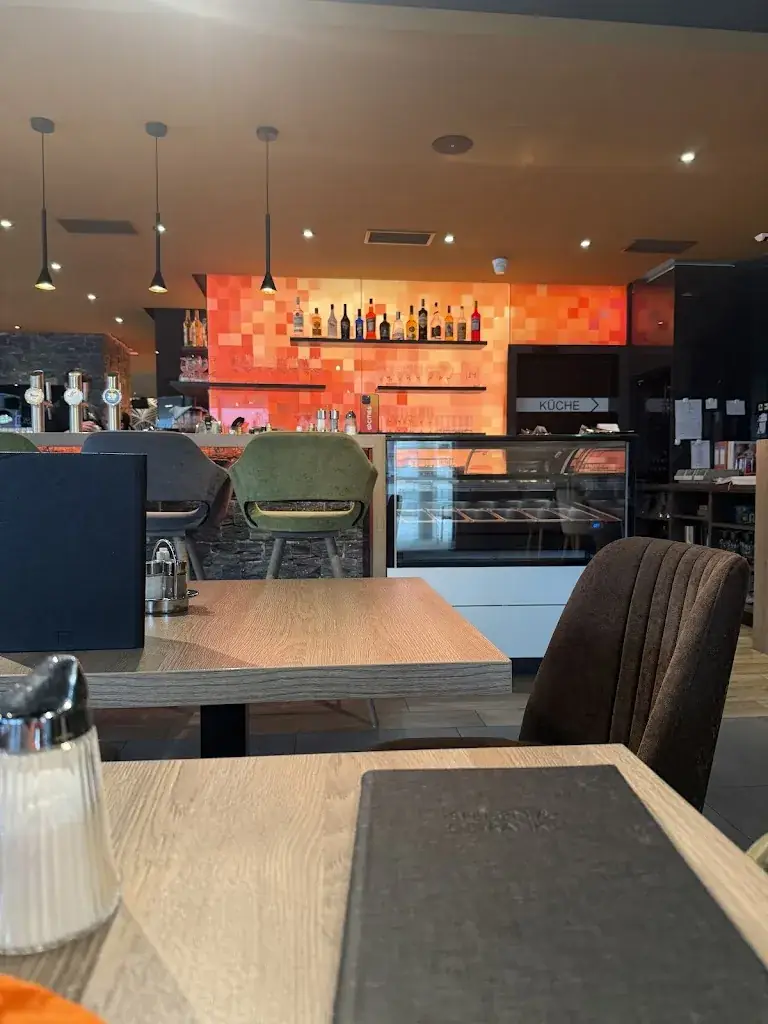 Cafe M&M ristorante a Ober-Grafendorf