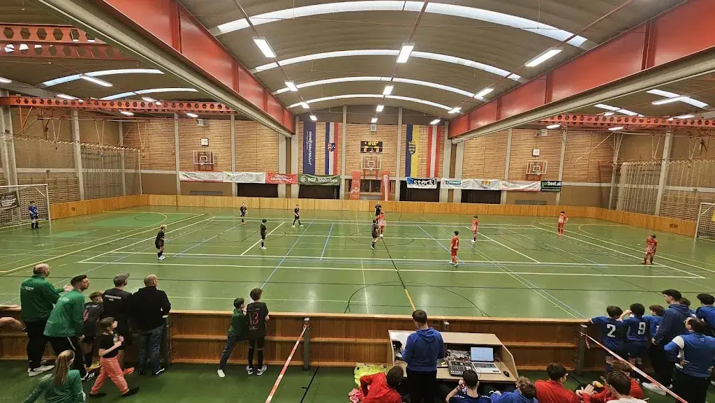 Mario Grabner_Sporthalle Ober- Grafendorf Pielachtalhalle_Ober-Grafendorf_avis