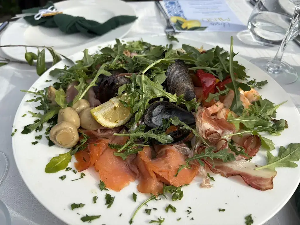 Alexandra Mangelberger_Da Sebastiano Oberndorf_Oberndorf in der Ebene_recensione