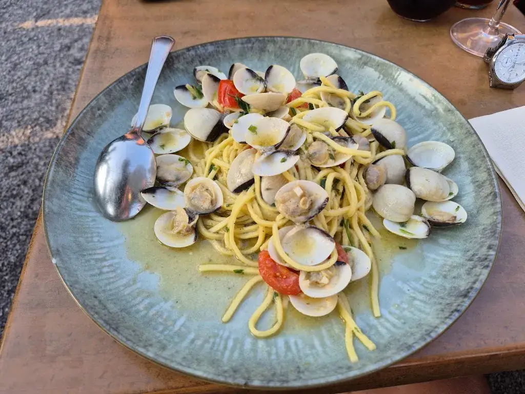 王奕翔_Da Sebastiano Oberndorf_Oberndorf in der Ebene_recensione