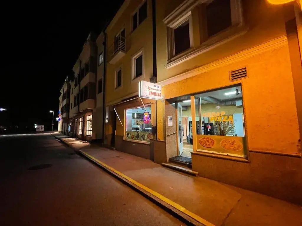 Oberndorfer Imbiss ristorante a Oberndorf in der Ebene