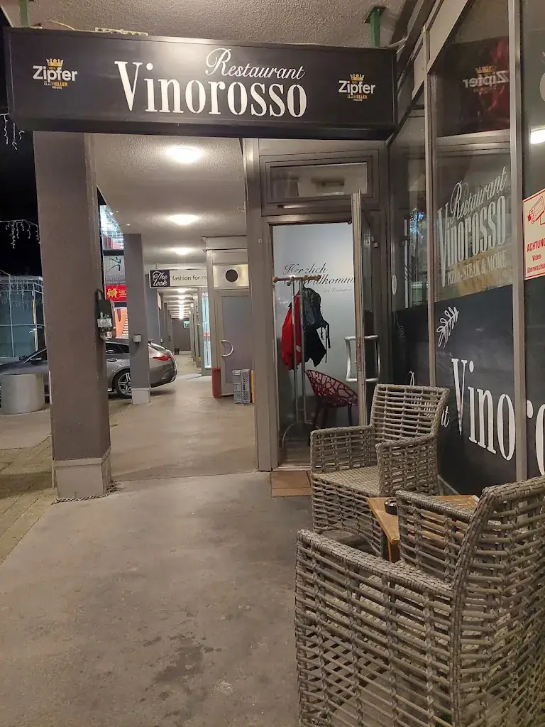 Vino Rosso_Oberndorf in der Ebene_slider_image_1