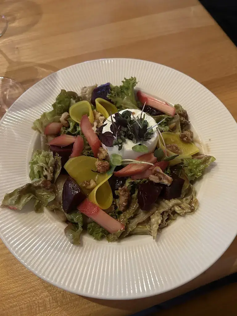 Alexandra Wallner_Die Pinotheque_Oberwaltersdorf_review