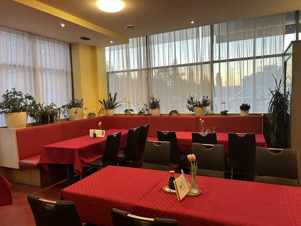 Asia Spezialitäten ristorante a Oberwaltersdorf