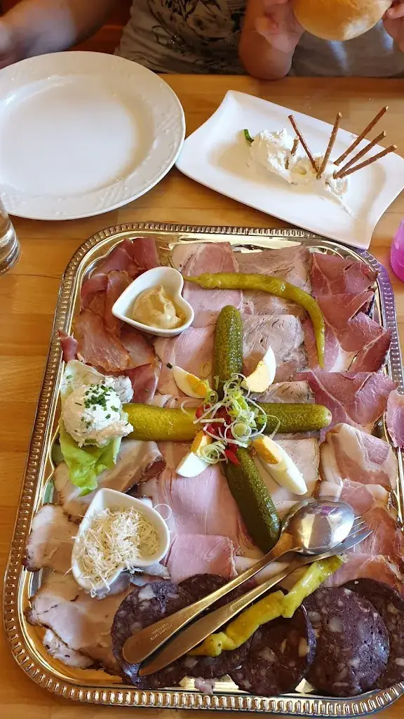 Menu_Winzerhaus Erika Friewald_Oberwölbling_immagine_8