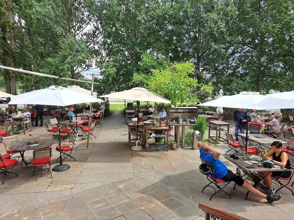 Humers Uferhaus restaurant à Orth an der Donau