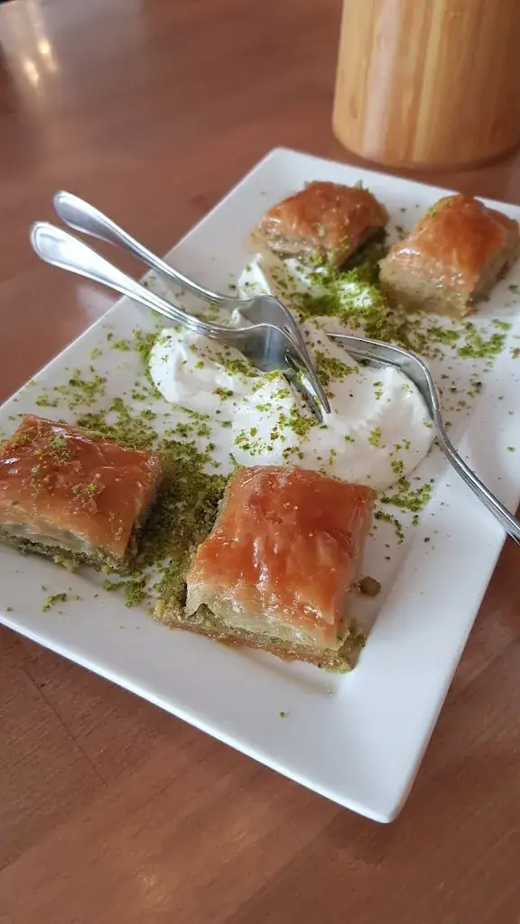 Menu_Reyna Ocakbasi_Oeynhausen_immagine_5