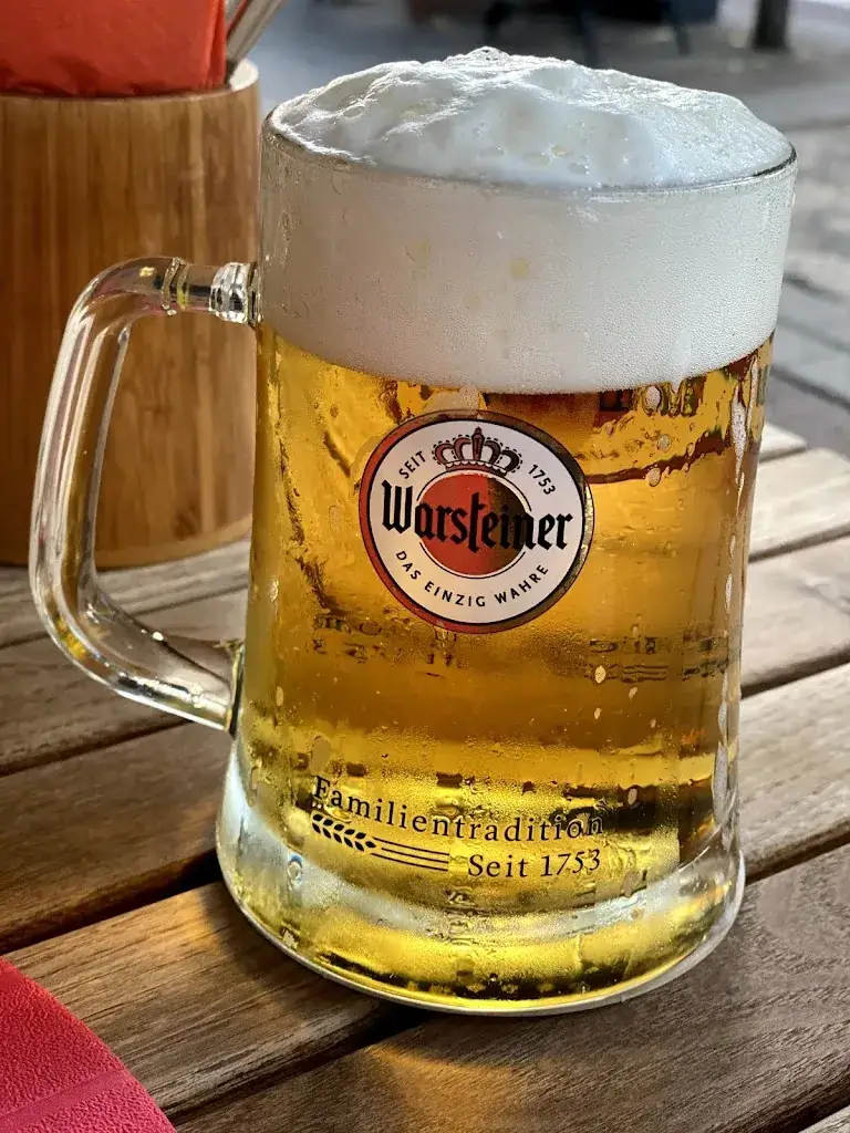 Radu F._Reyna Ocakbasi_Oeynhausen_recensione