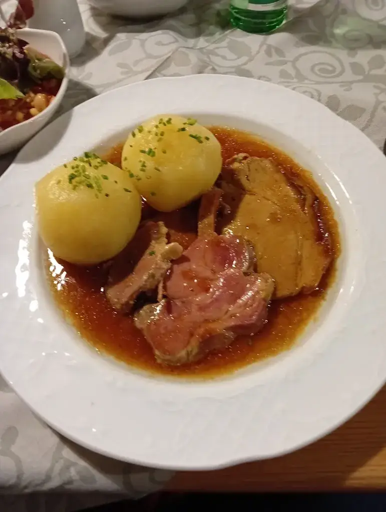 Heuriger Im Schloss_Ottenschlag_slider_image_2