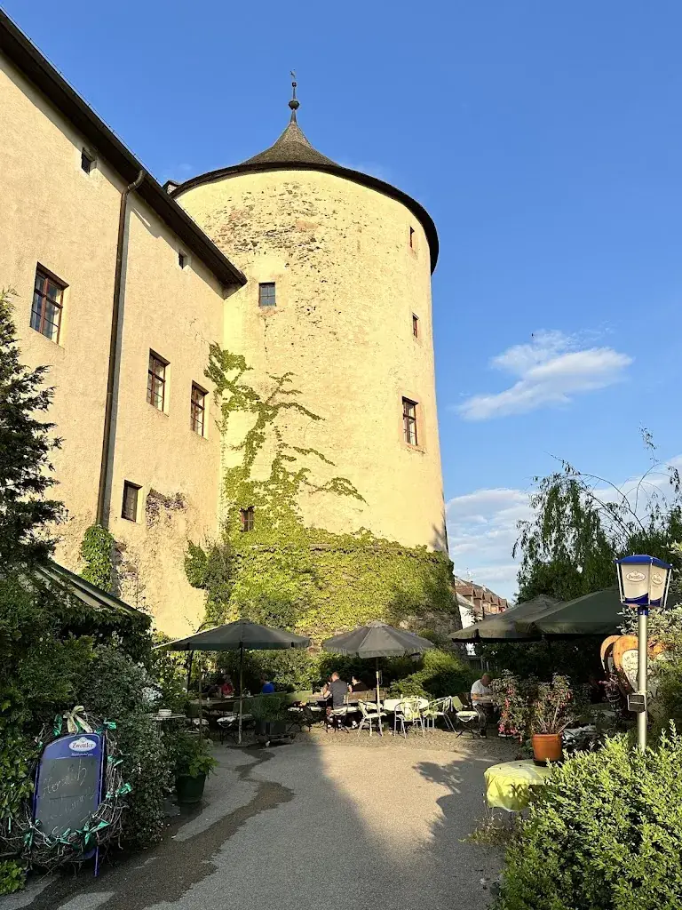 Heuriger Im Schloss_Ottenschlag_slider_image_3