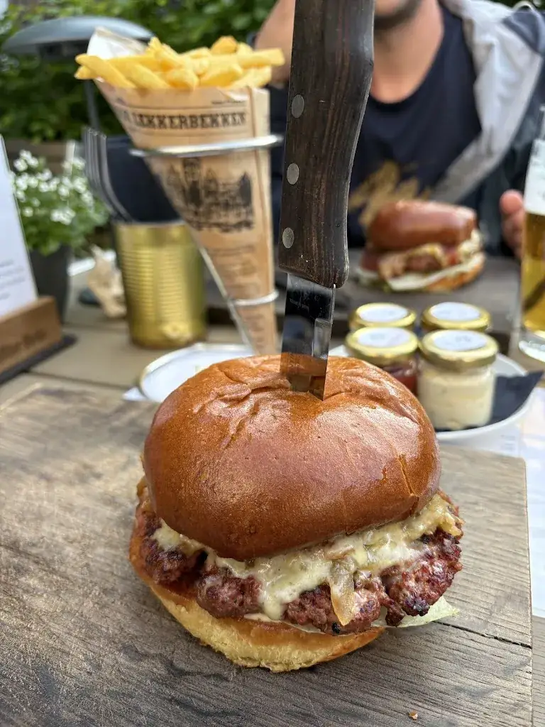 Madaran Georgiana_Ondersch Genusswirtschaft & Streetfood_Obersdorf_avis