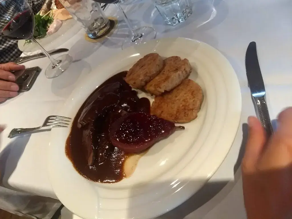 Ruja T._Das Jagdhaus_Obersdorf_avis