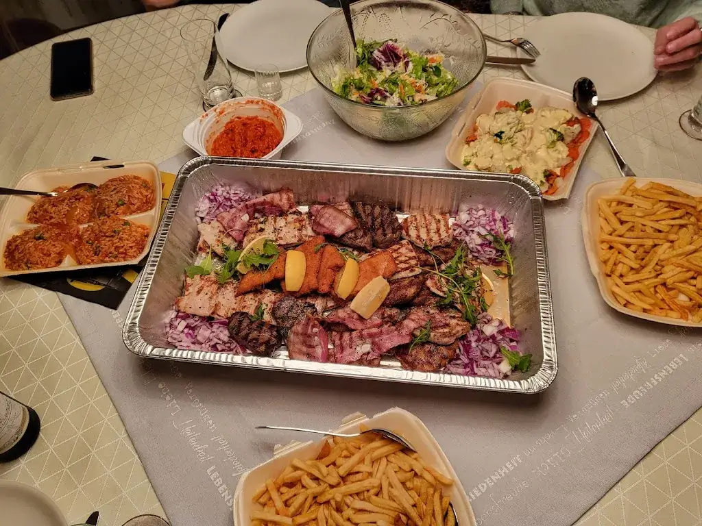 Menu_Restaurant International Oberhausen_Oberhausen_image_8