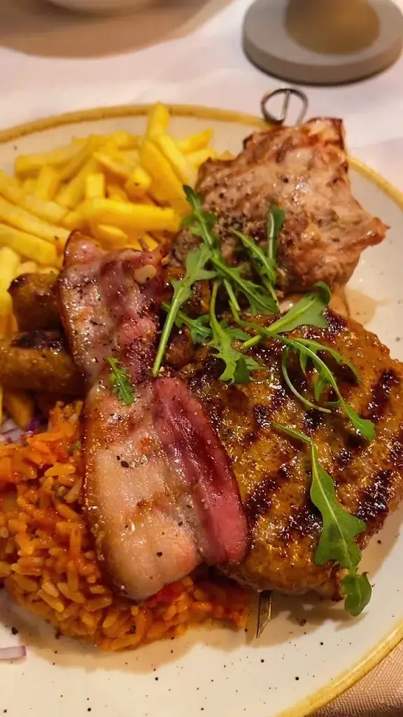 Restaurant International Oberhausen_Oberhausen_slider_image_2