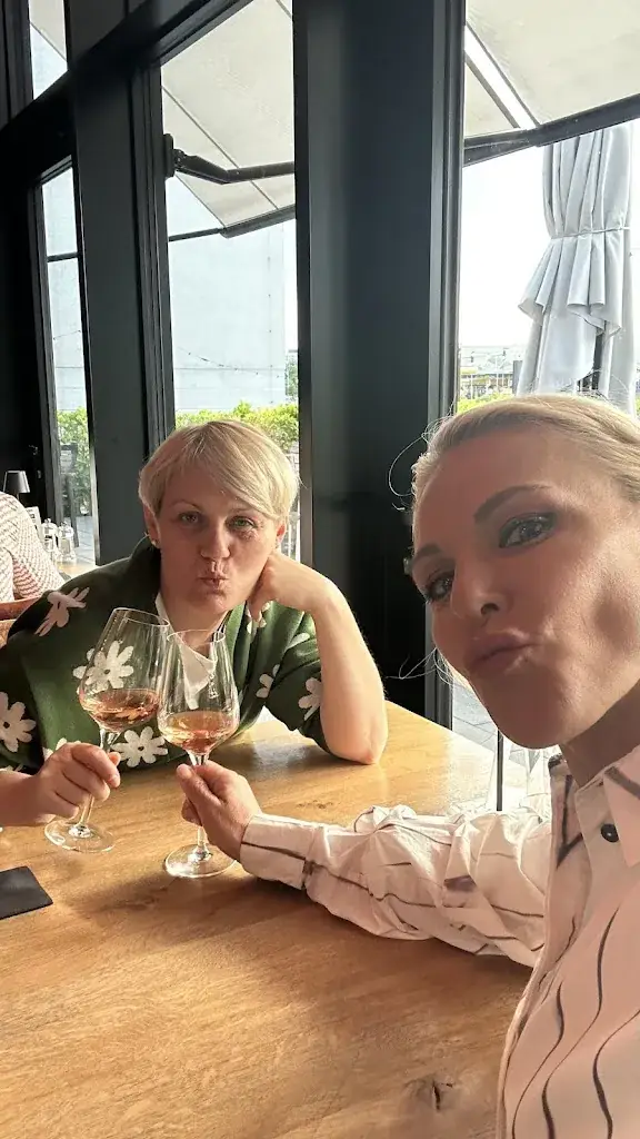 Yulia Rasshivkina_The ASH Oberhausen_Oberhausen_review