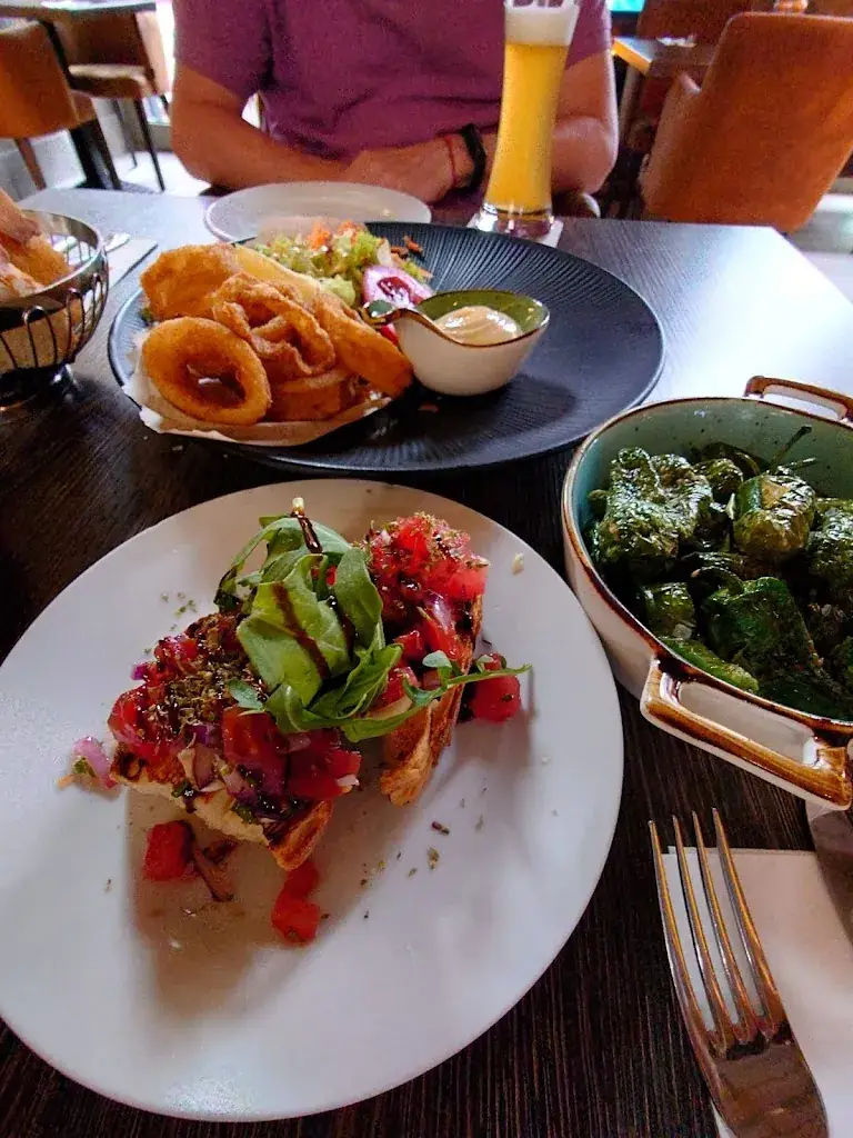 Eric_Don Carlos_Oberhausen_recensione