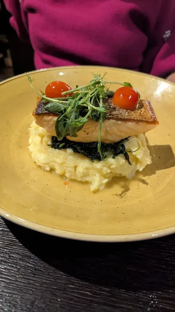 Tim de Warm_Pegasos_Oberhausen_avis