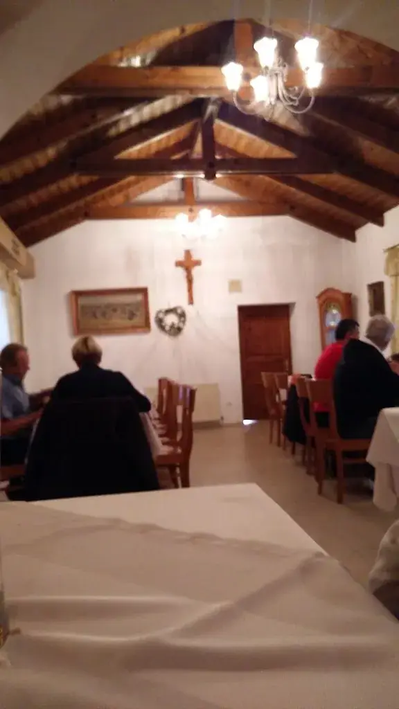 Eric Lundquist_Hauerperle Heurigenrestaurant_Bad Sauerbrunn_recensione