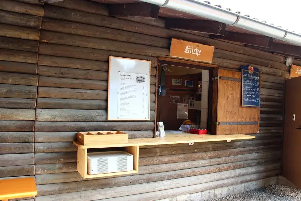 Königsdorfer Alm restaurant in Königsdorf