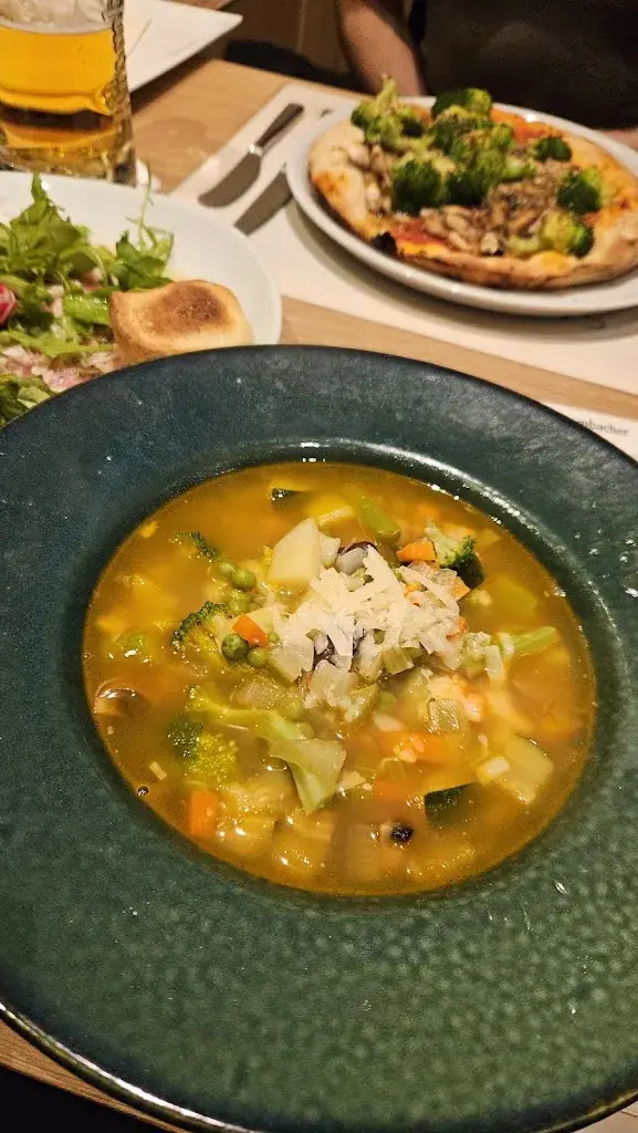 Michaela Aerial_Ristorante Pizzeria Salvatore_Oberhausen_review