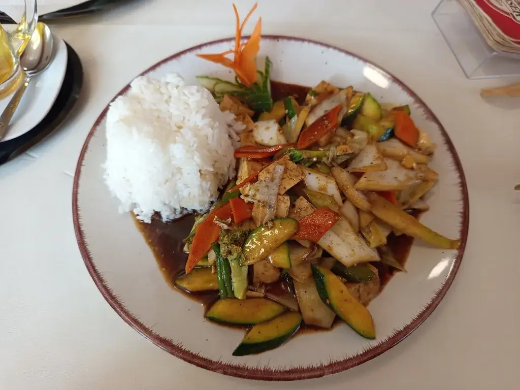 Birgit Baumberger_Chinarestaurant Qin_Persenbeug_avis