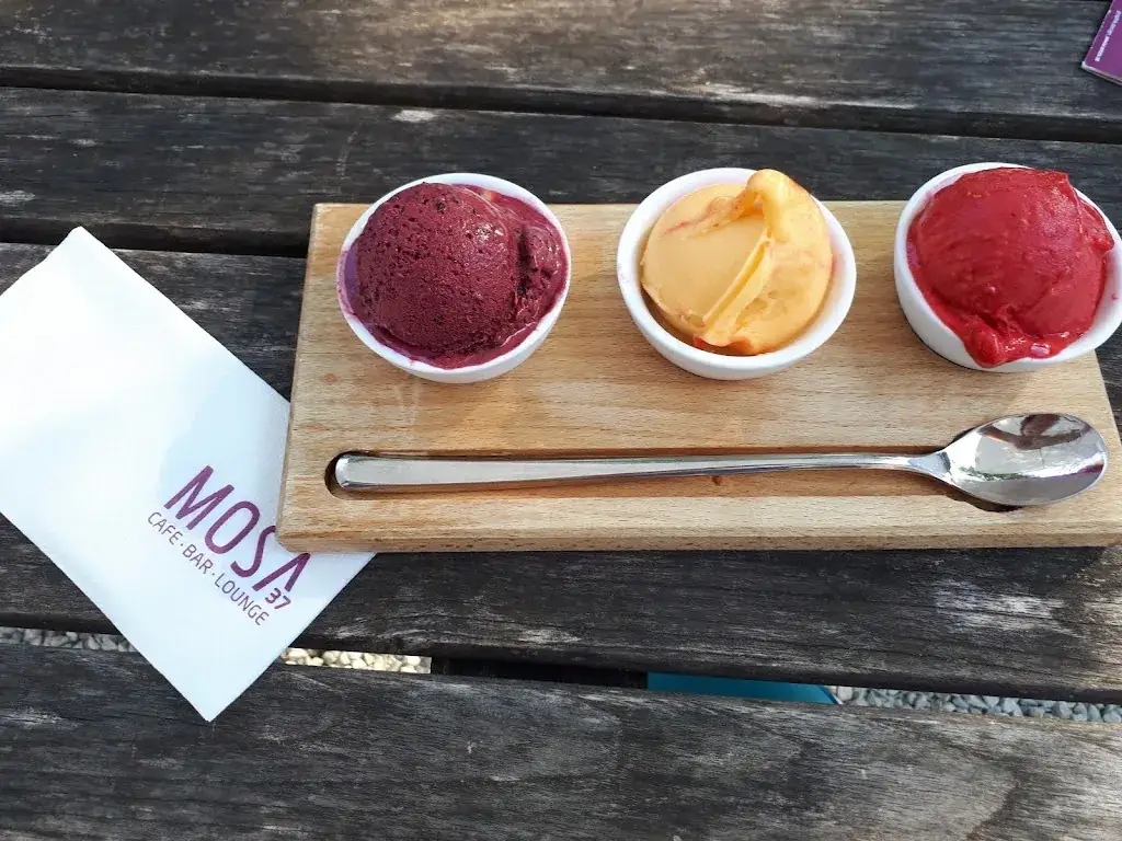 Cafe Bar Mosa_Pernitz_slider_image_2