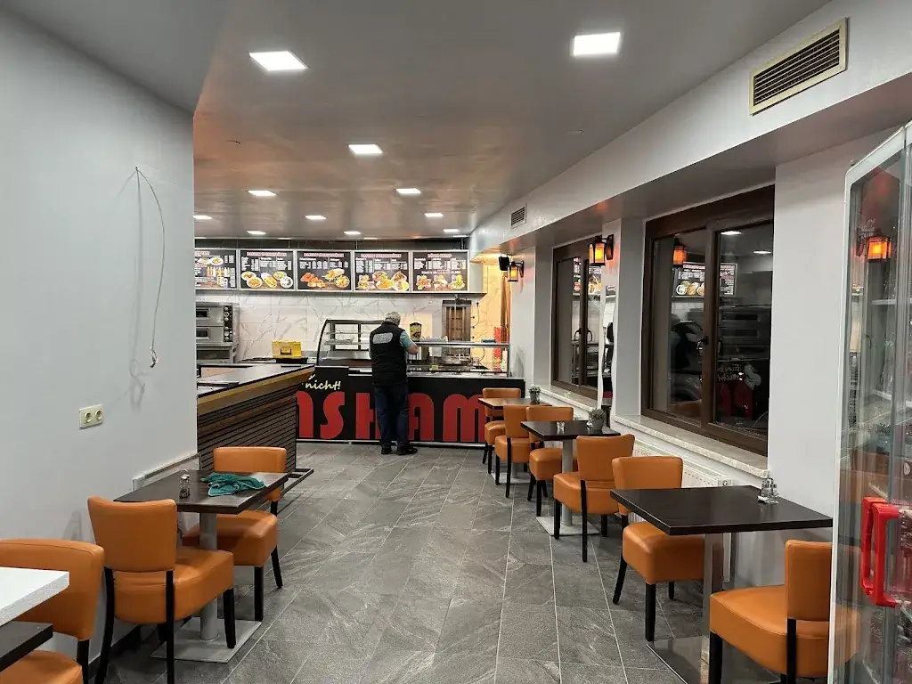 Pasham Kebap-Pizza-Burger_Petronell-Carnuntum_slider_image_1