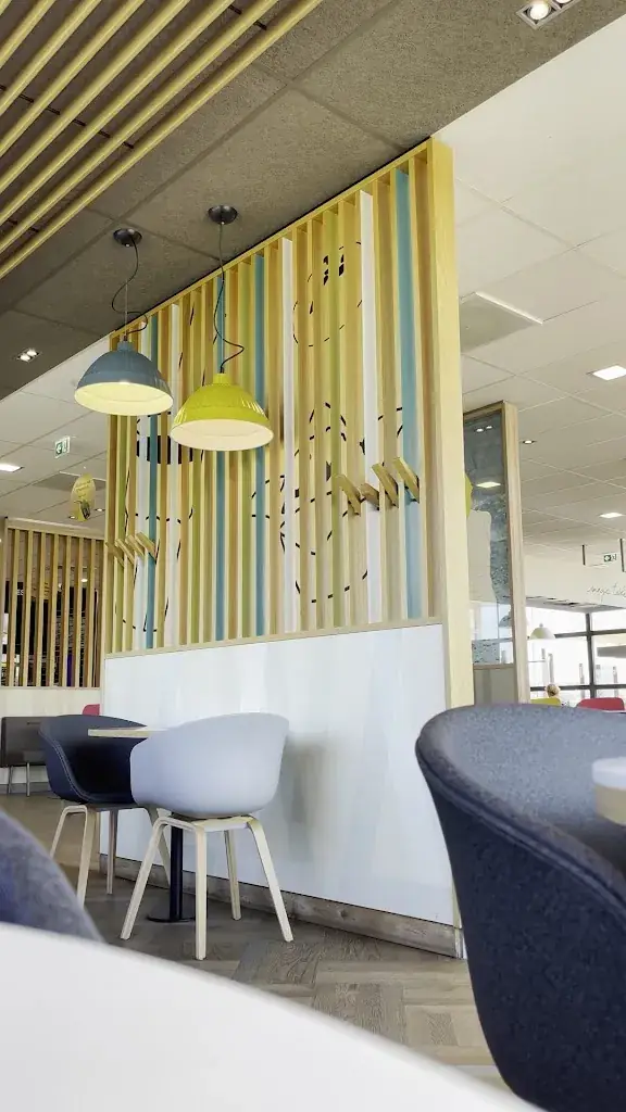 McDonald's_Politischer Bezirk Bruck an der Leitha_slider_image_2