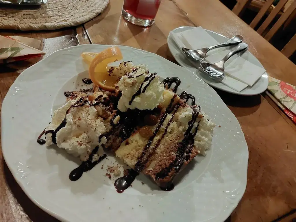 Gotsch L_Mizzi's Wirzhaus - Petronella Schuster_Litzelsdorf_review