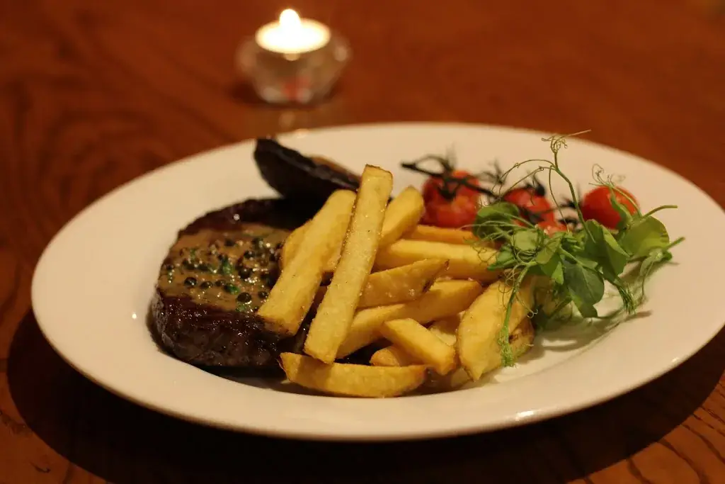 Menu_Alverne Restaurant & Lounge_Penz_image_8