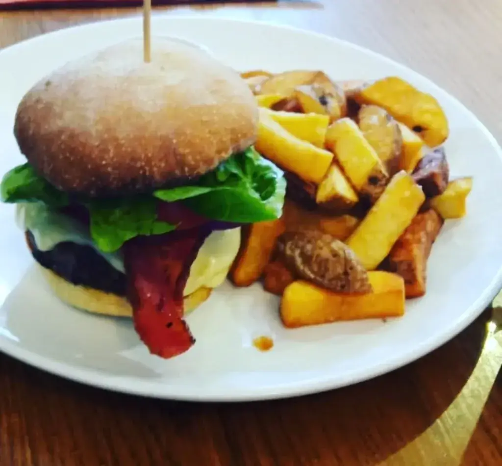 Menu_Alverne Restaurant & Lounge_Penz_image_9