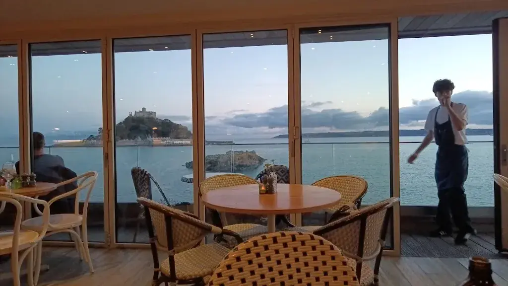 Paul_The Dolphin Tavern_Penz_review