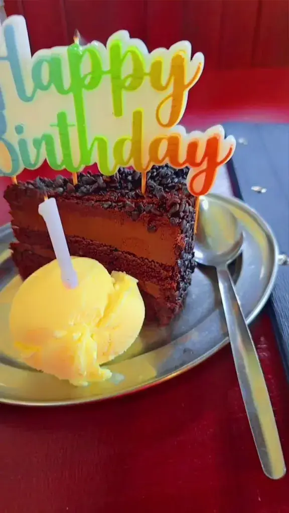 rufaro matsika_The Old Lifeboat House_Penz_recensione