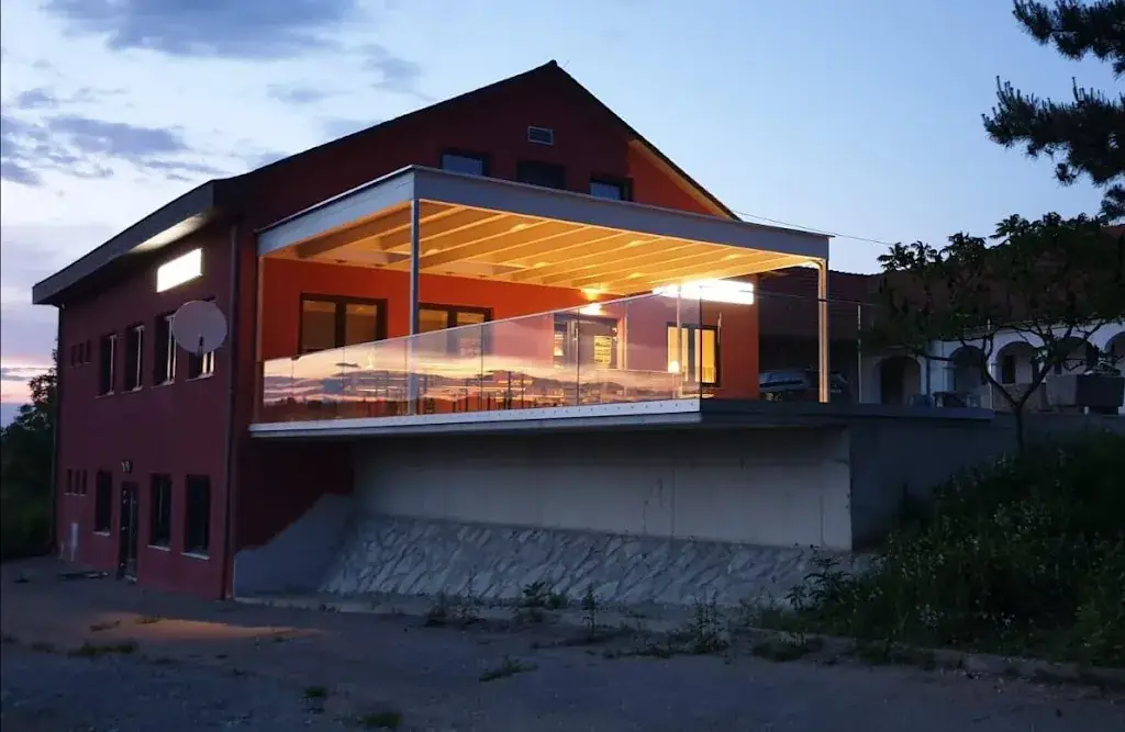 Gasthof Sonnenterrasse ristorante a Litzelsdorf