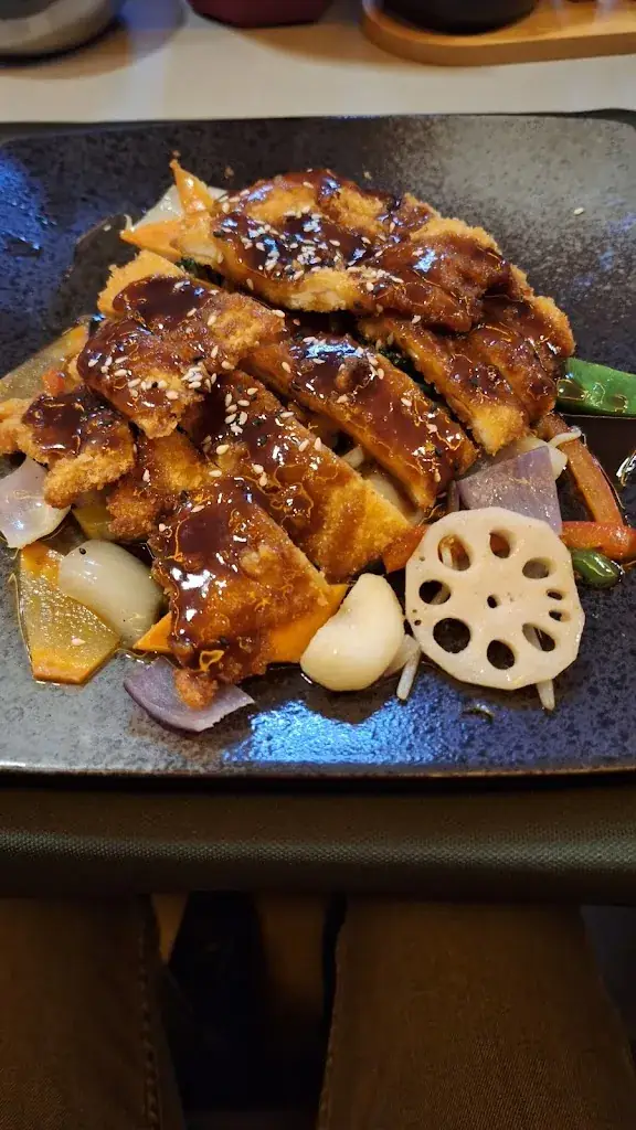 Andreas Reisenbauer_Busan Kitchen_Politischer Bezirk Korneuburg_avis