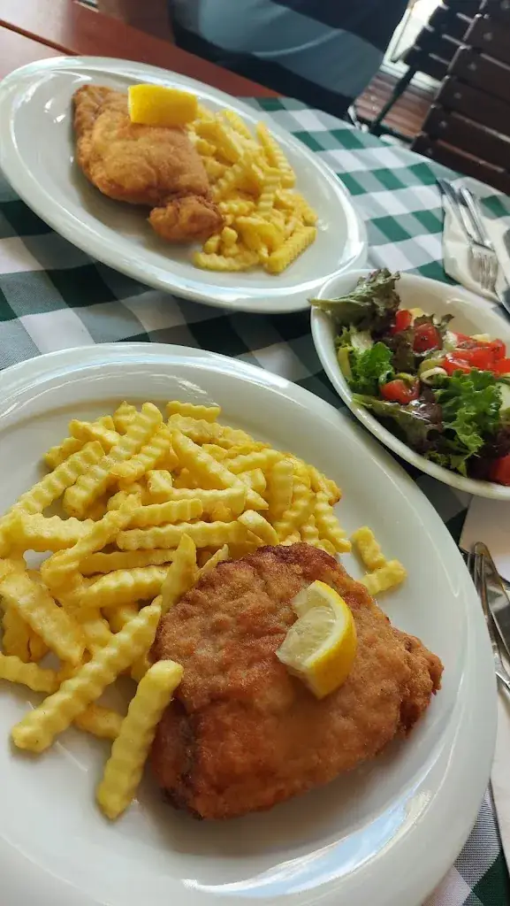 Nigl Baringer_Weiberwirtschaft_Lockenhaus_recensione