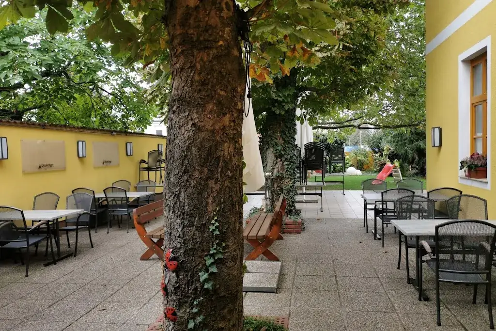 Gasthaus Weidinger- Joni gastro gmbh restaurant à Politischer Bezirk Wiener Neustadt