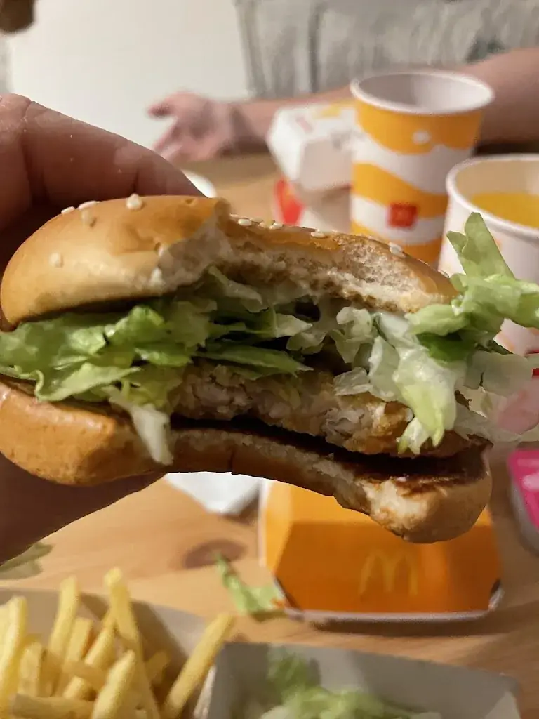 Menü_McDonald's Waidhofen an der Thaya_Politischer Bezirk Waidhofen an der Thaya_Bild_8