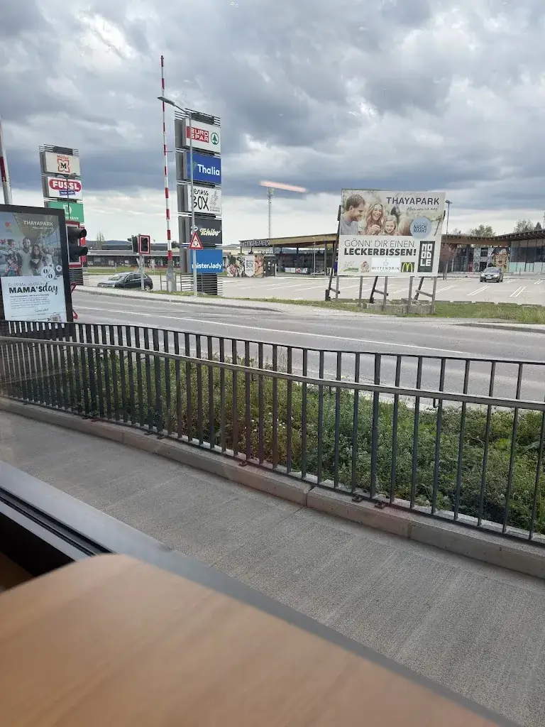 Google Nutzer_McDonald's Waidhofen an der Thaya_Politischer Bezirk Waidhofen an der Thaya_Bewertung