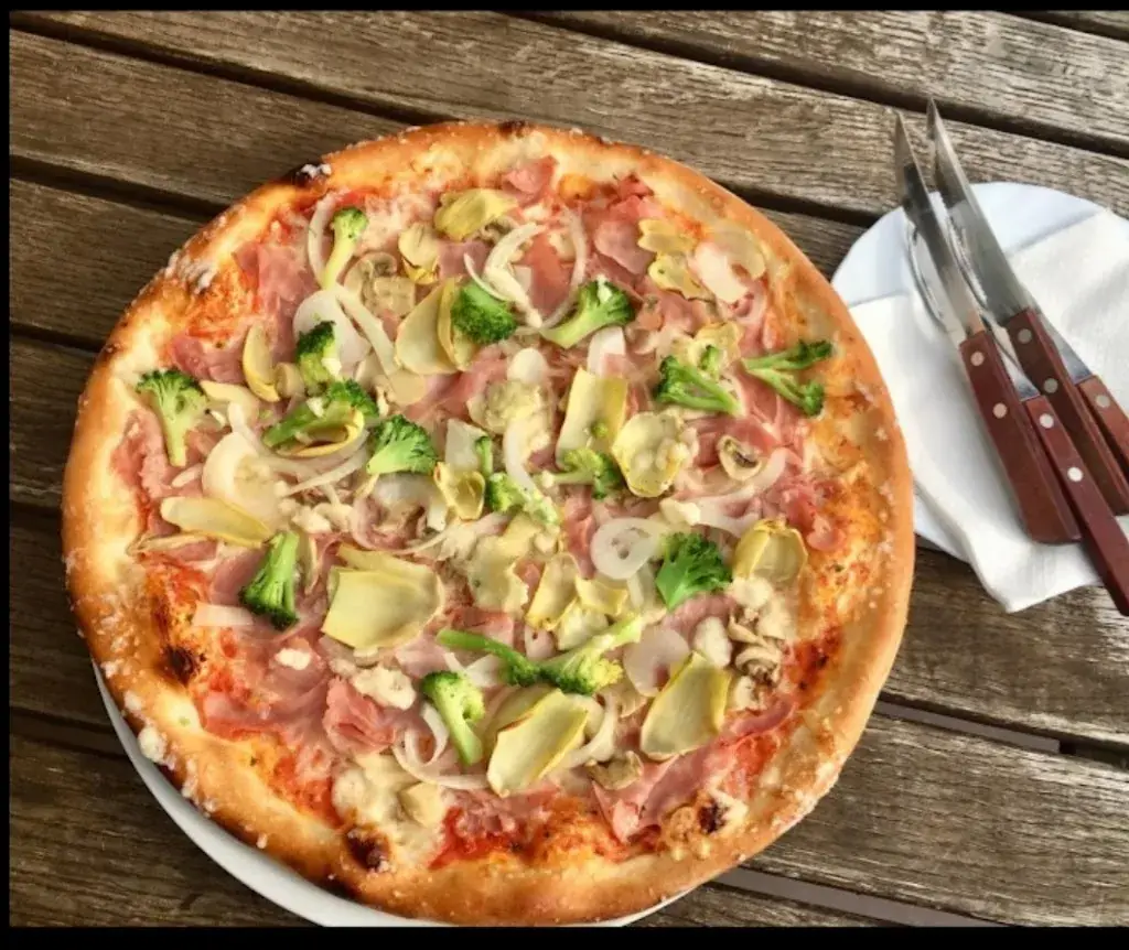 Horner Pizzeria & more..._Politischer Bezirk Horn_slider_image_3