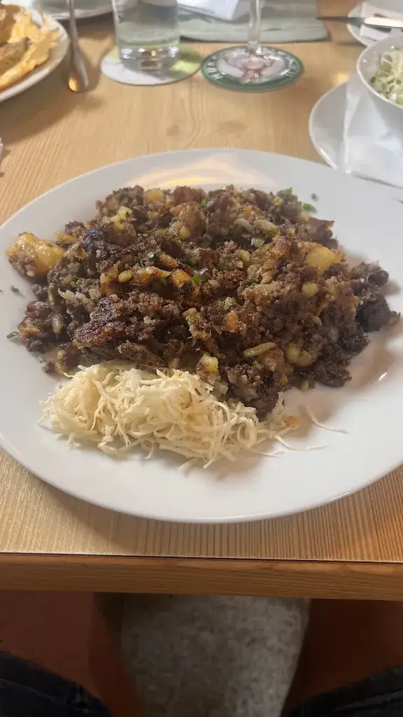 Tom Wöber_Hubertushof_Poysdorf_review