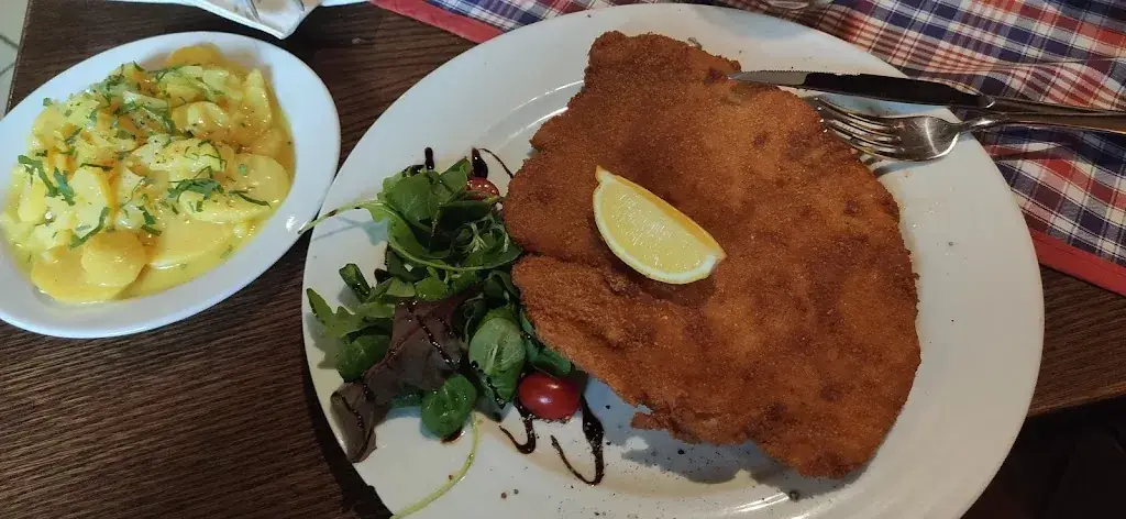 Pawel Obidowicz_Pizzeria di Mare_Poysdorf_avis