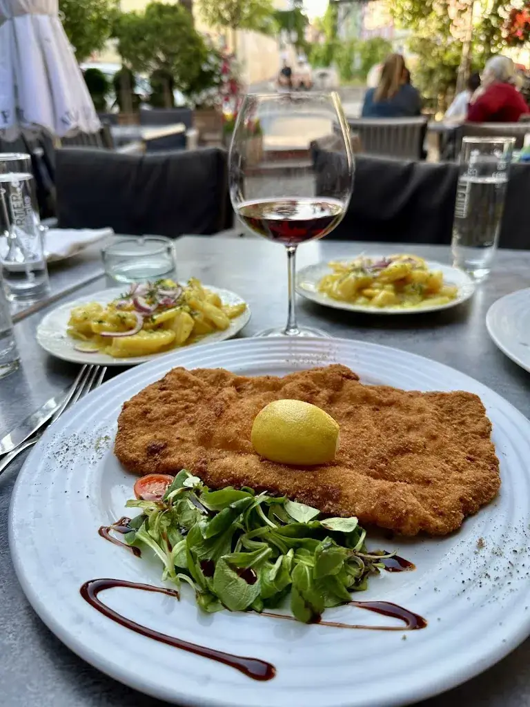 Pizzeria di Mare_Poysdorf_slider_image_3