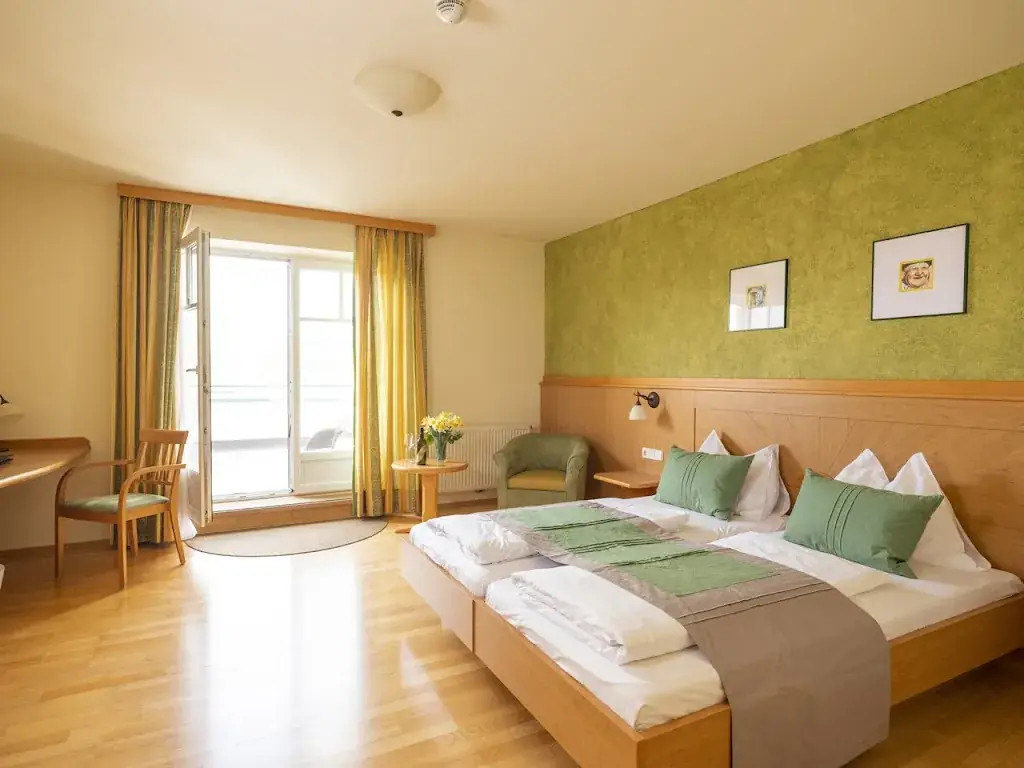 Hotel & Restaurant Neustifter_Poysdorf_slider_image_3