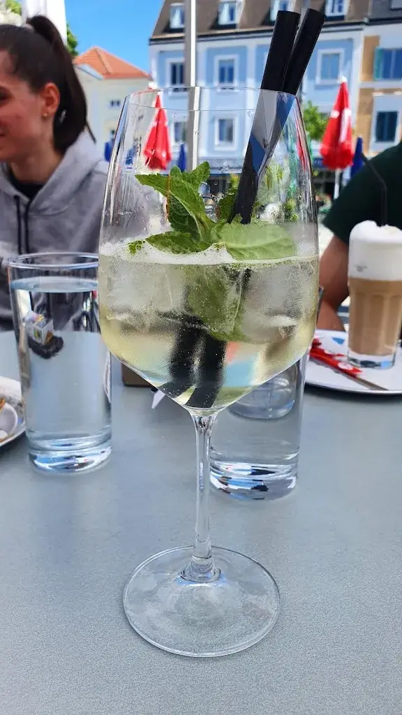 Nico I_La Dolce Vita_Politischer Bezirk Sankt Pölten_avis