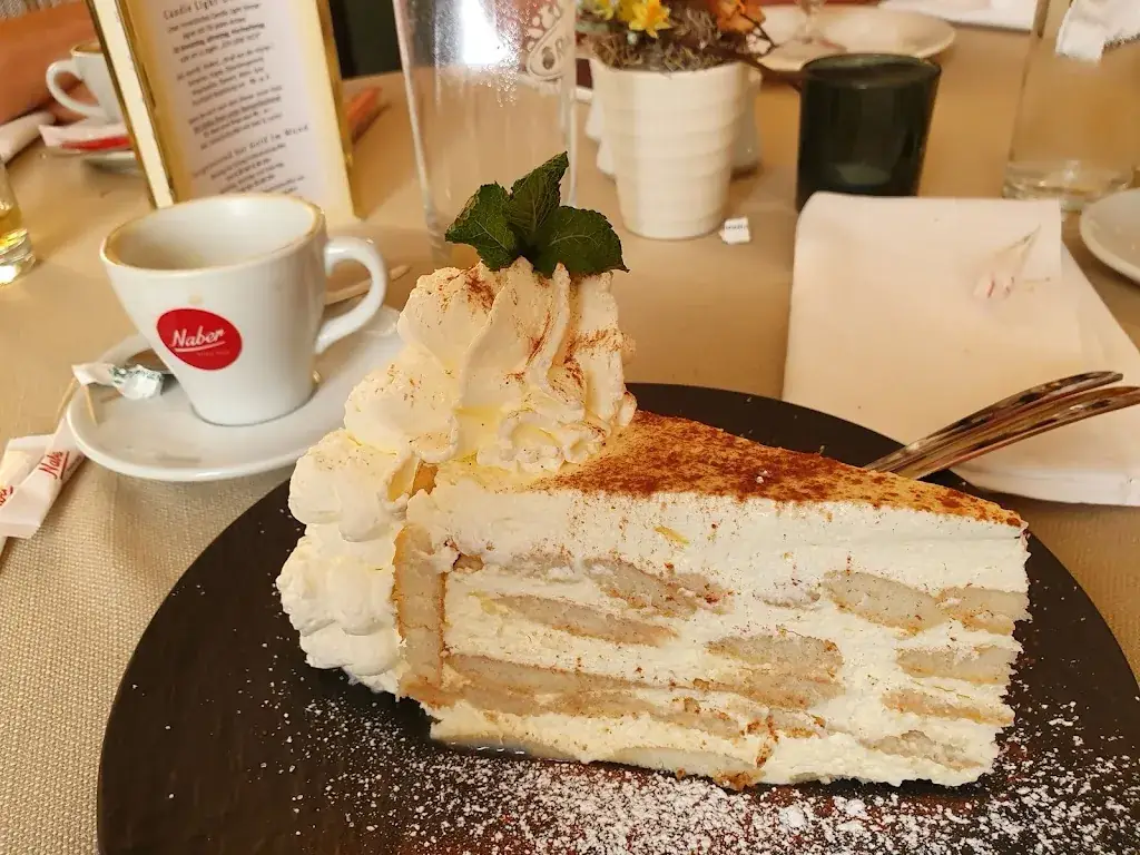 Menu_Hotel Restaurant Roter Hahn_Politischer Bezirk Sankt Pölten_image_7