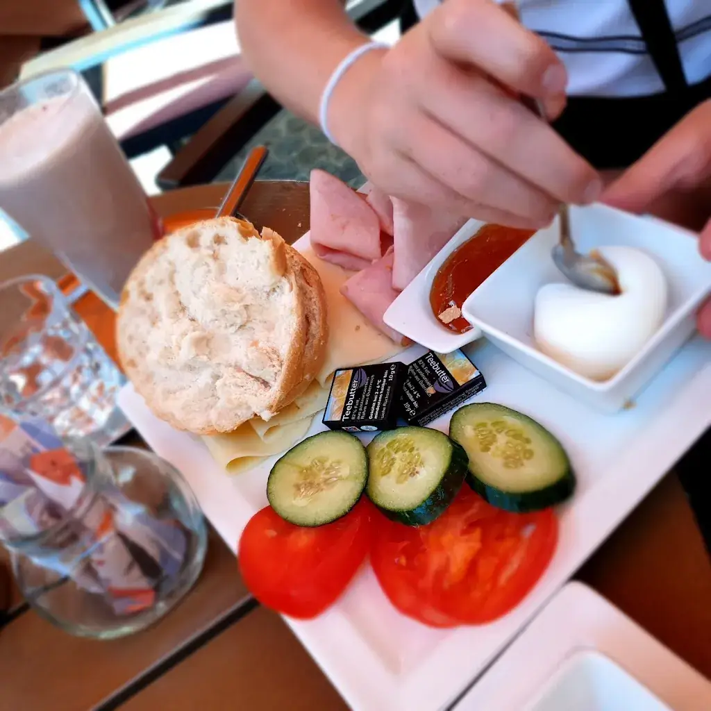 Menu_Café at the Palais Wellenstein_Politischer Bezirk Sankt Pölten_image_5