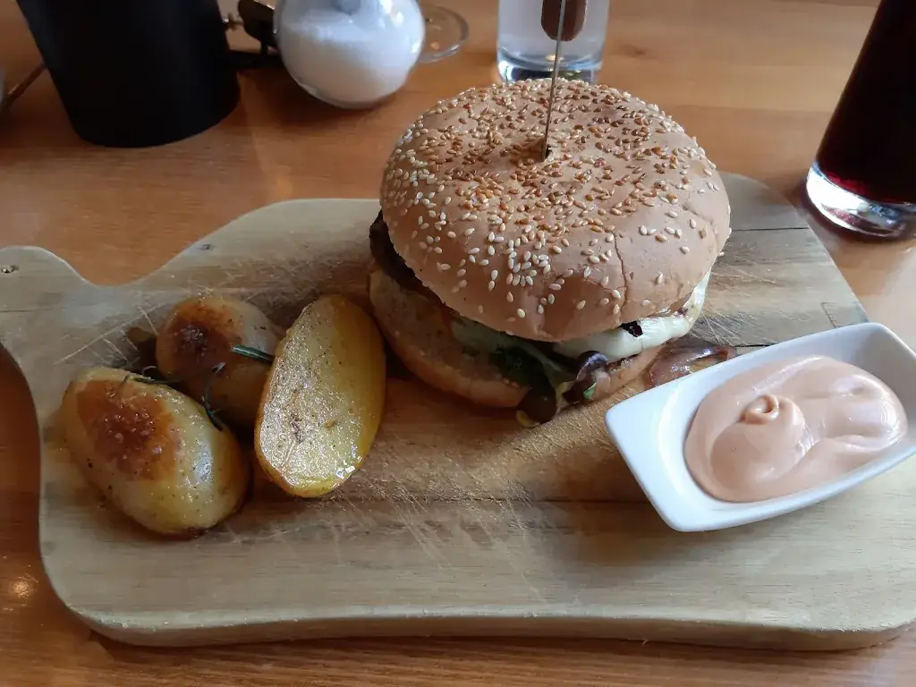 Menu_Café at the Palais Wellenstein_Politischer Bezirk Sankt Pölten_image_7