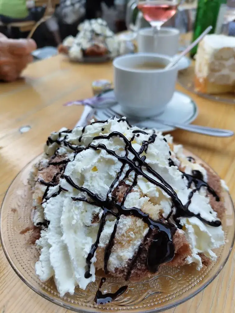 Heurigenlokal Mayer-Beretits_Leithaprodersdorf_slider_image_2